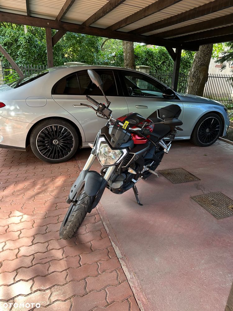 Yamaha MT - 1