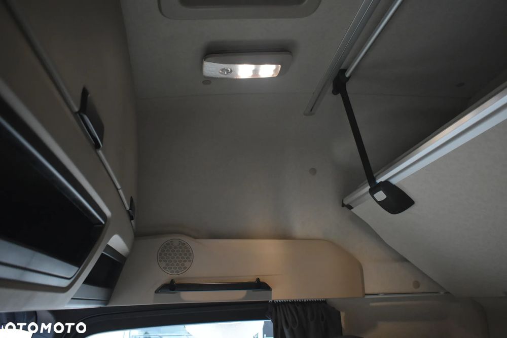 Mercedes-Benz ACTROS 1851 // LOW DECK // GIGA SPACE // FULL LED // XENON // CAŁY NA PODUSZKACH // MIRROR CAM // - 32