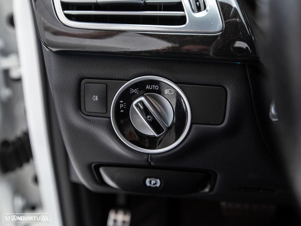 Mercedes-Benz CLS 250 - 17