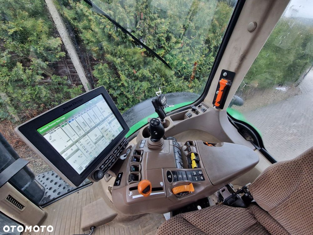 John Deere 7310R - 8