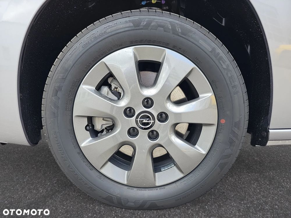 Opel COMBO 5-miescowy automat - 34