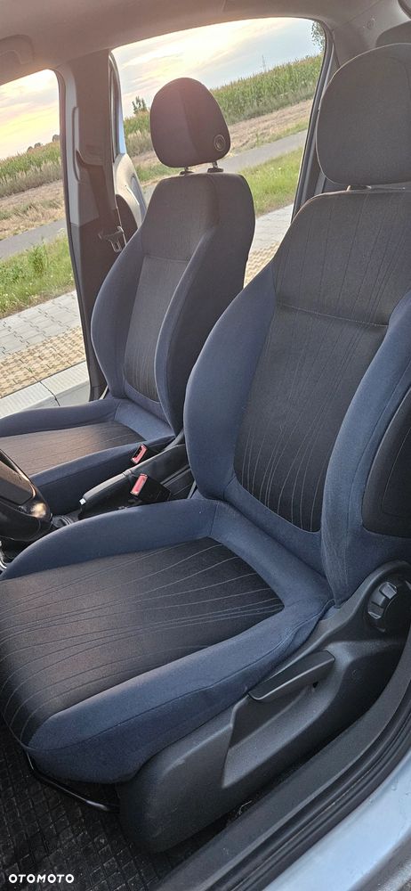 Opel Corsa - 15