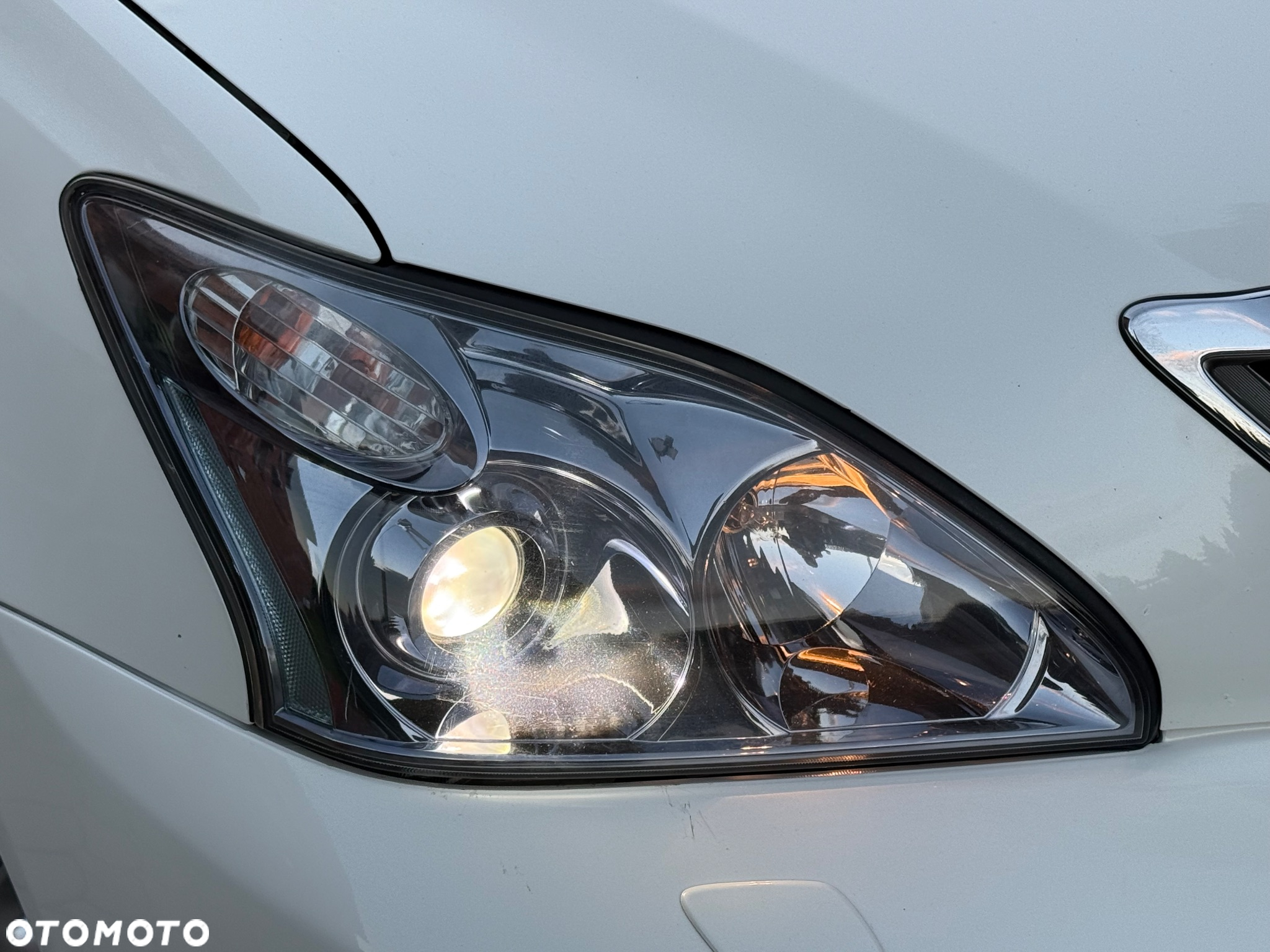 Lexus RX - 15