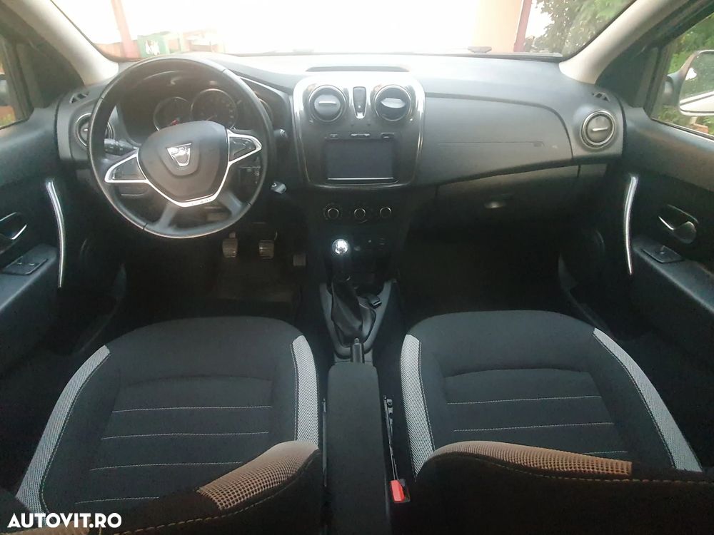 Dacia Logan Stepway - 5