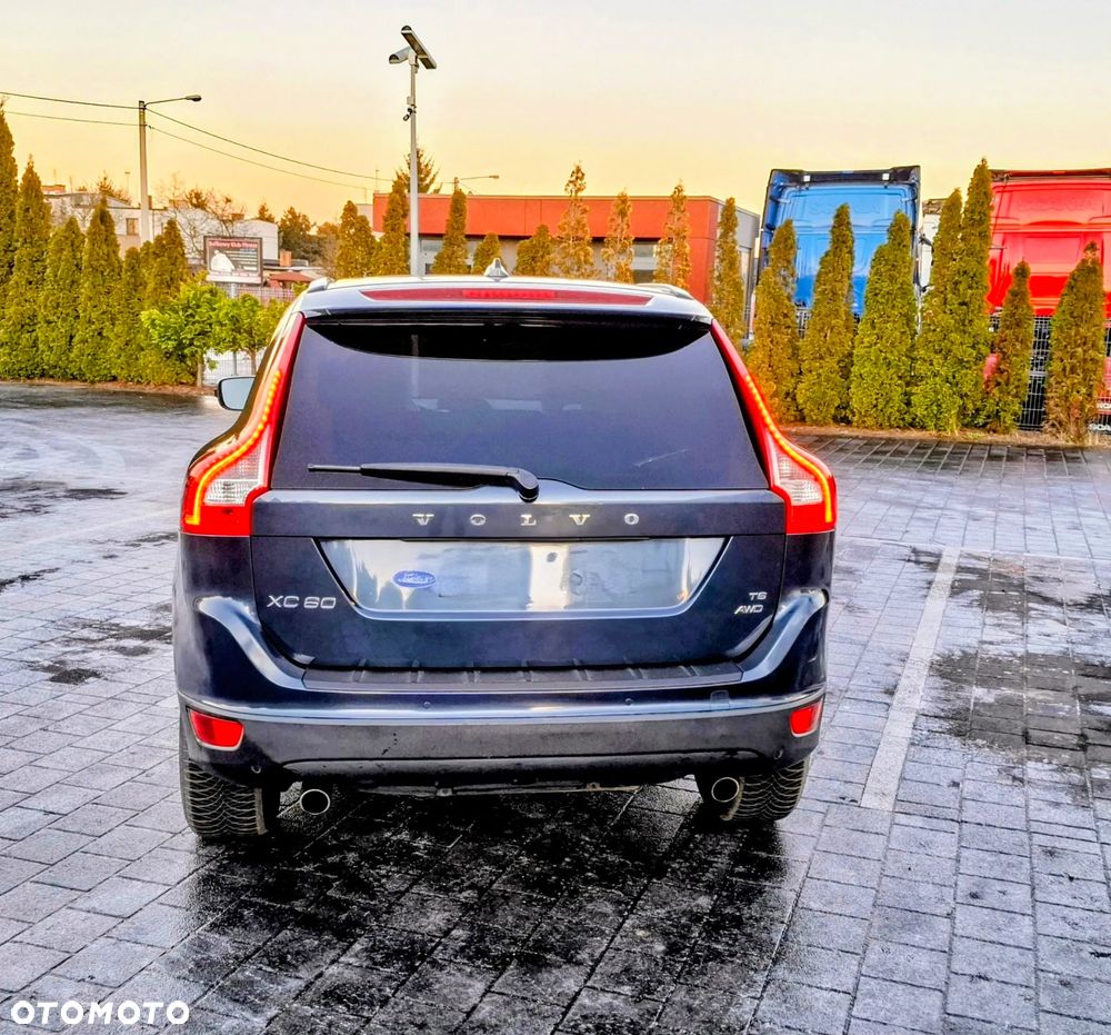 Volvo XC 60 - 6