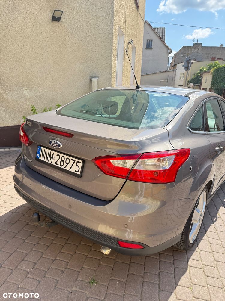 Ford Focus 1.6 Titanium - 4
