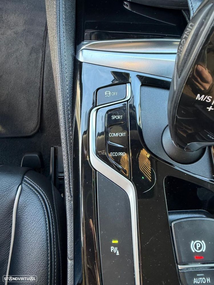 BMW 520 d Line Luxury Auto - 25