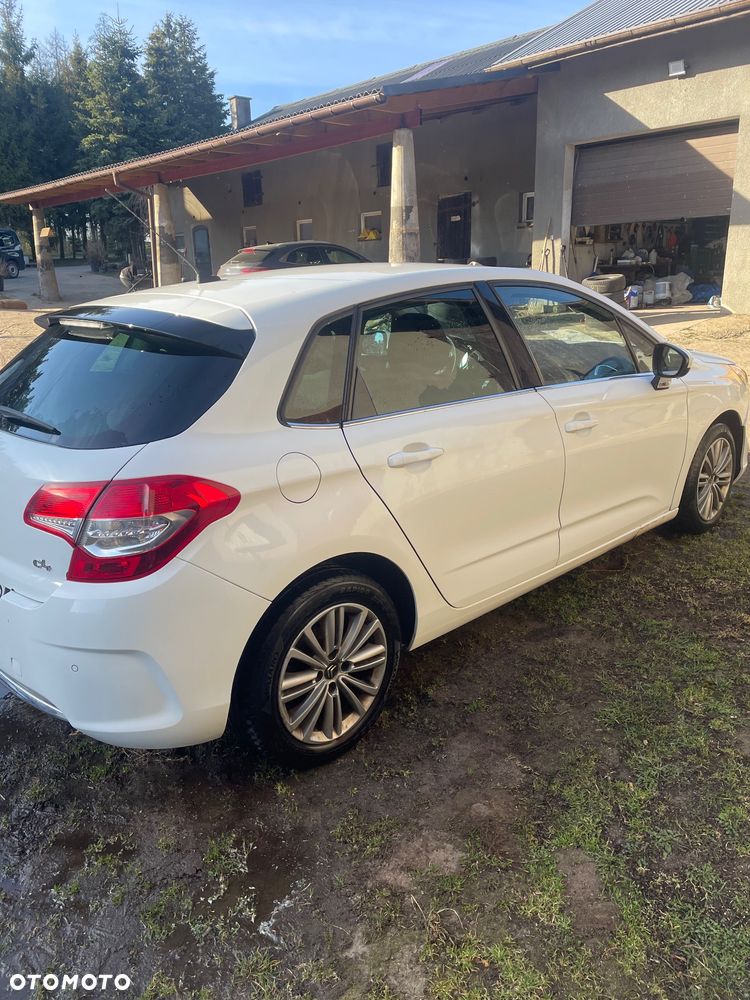 Citroën C4 1.6 HDi Attraction - 4