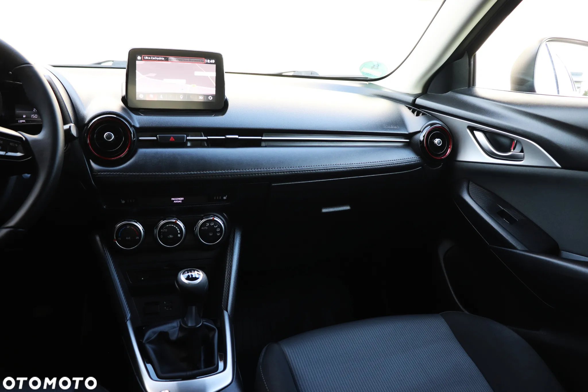 Mazda CX-3 2.0 Skypassion - 28