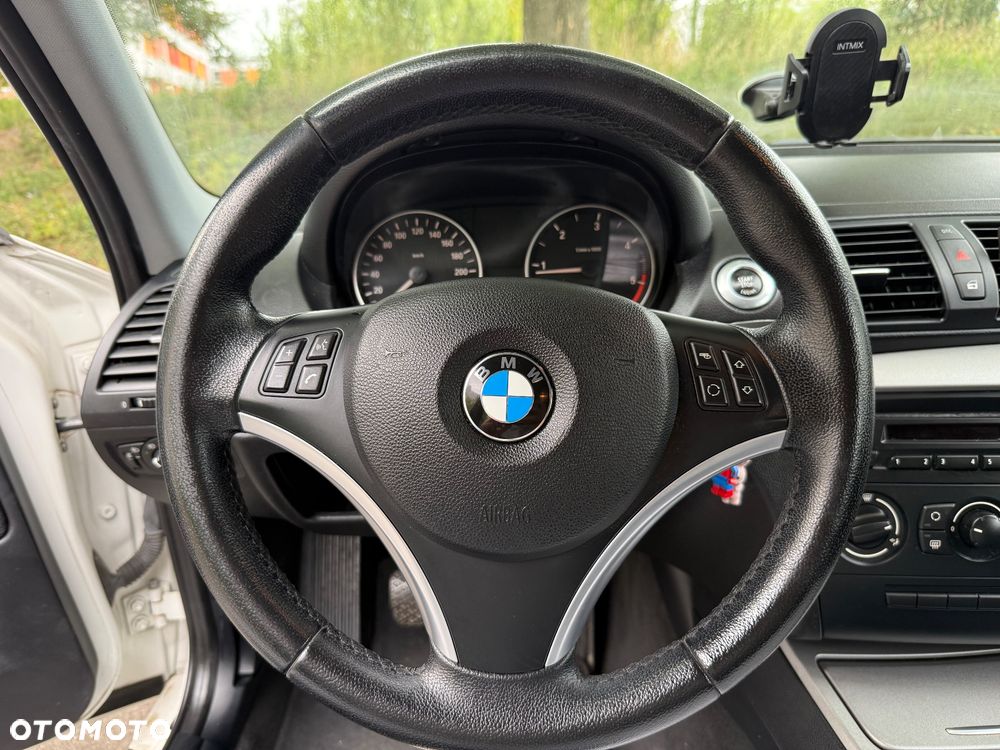 BMW Seria 1 118d - 17