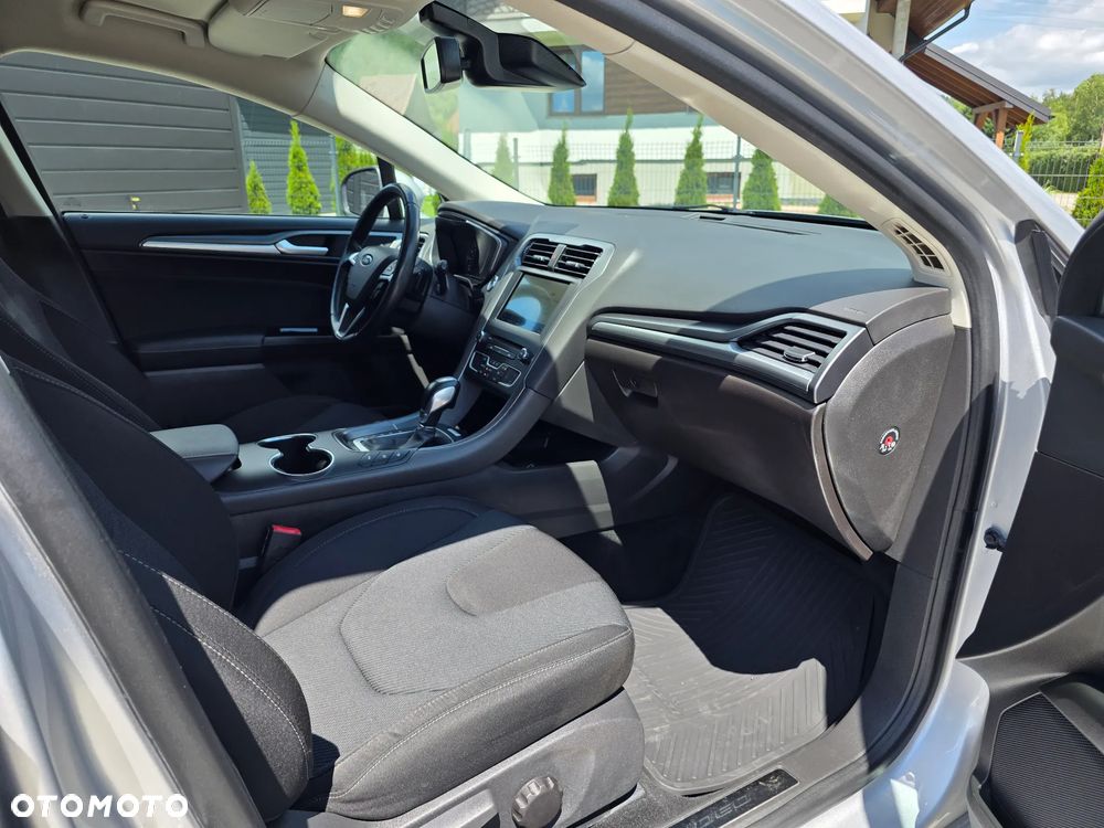 Ford Mondeo 2.0 TDCi STart-Stopp PowerShift-Aut Titanium - 12
