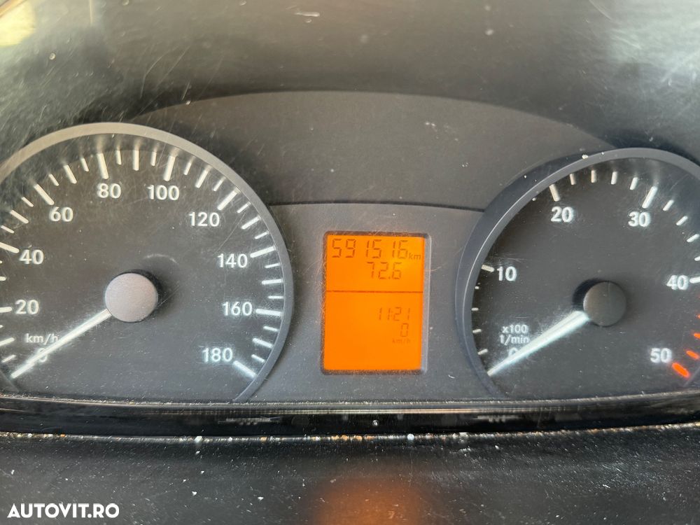 Mercedes-Benz Sprinter - 9