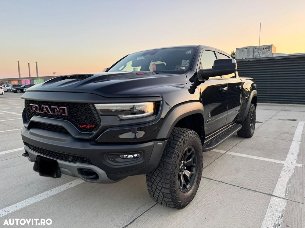 Dodge RAM - 2