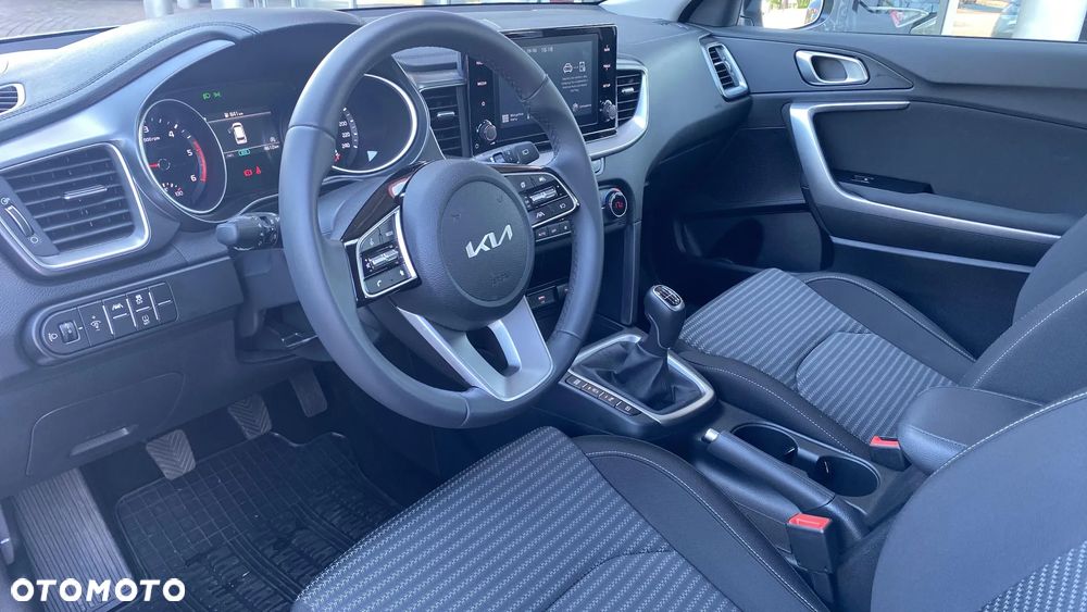 Kia Ceed - 2