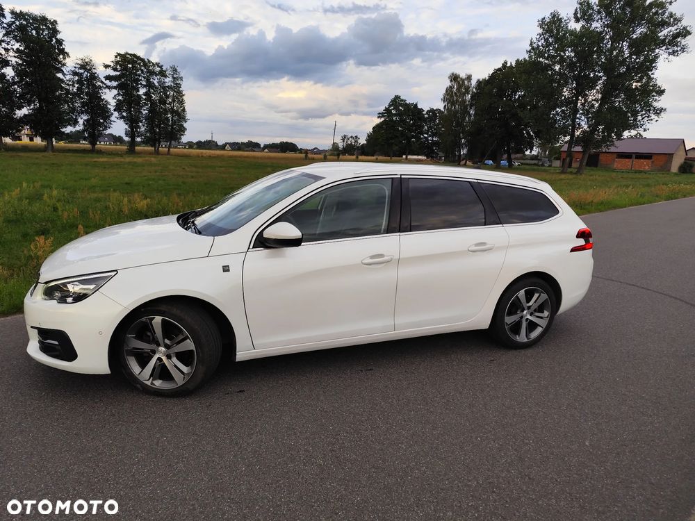 Peugeot 308 PureTech 130 GPF EAT8 Stop & Start Tech Edition - 21