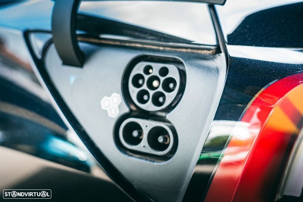 Tesla Model 3 - 13