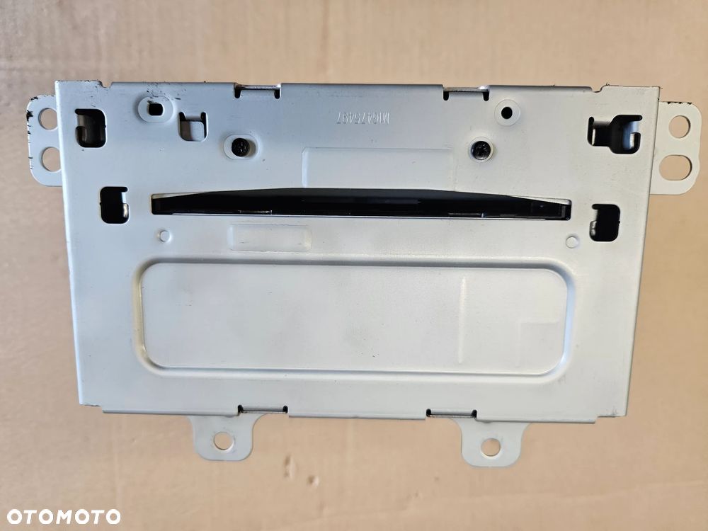 Opel Astra J 4 IV radio 20983513 UZZ - 3