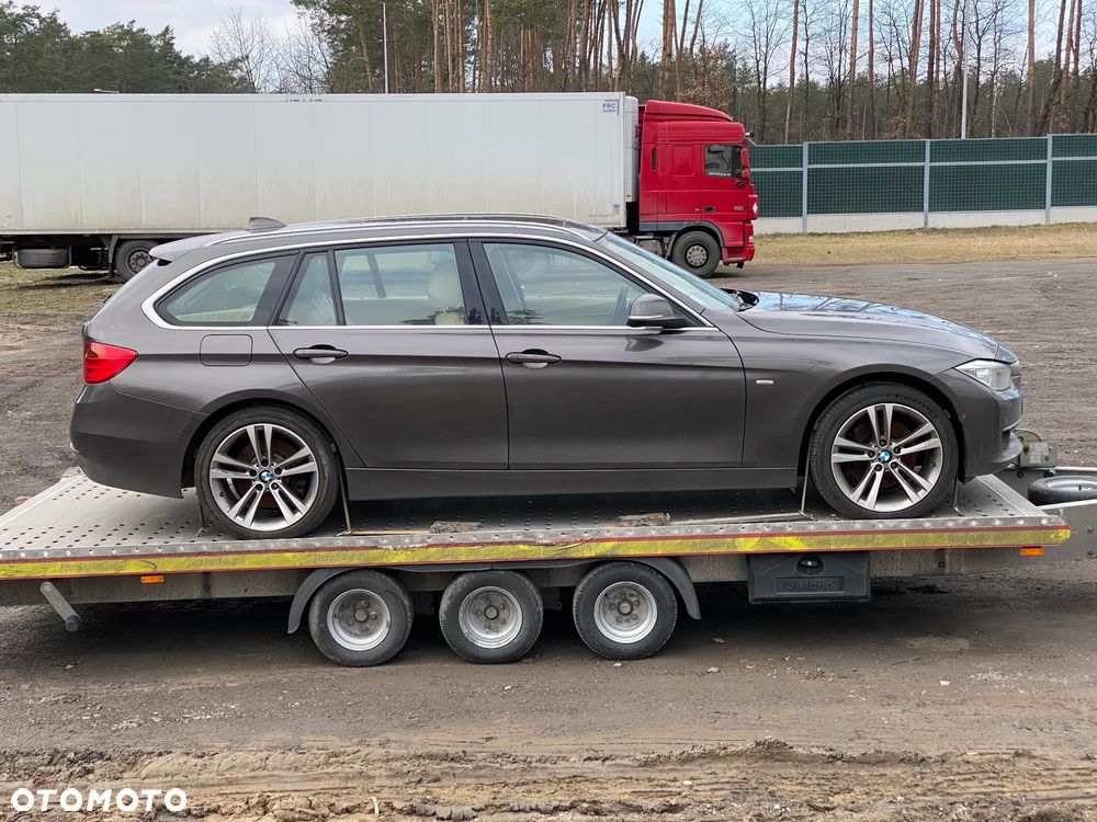 BMW Seria 3 330d Luxury Line sport - 2