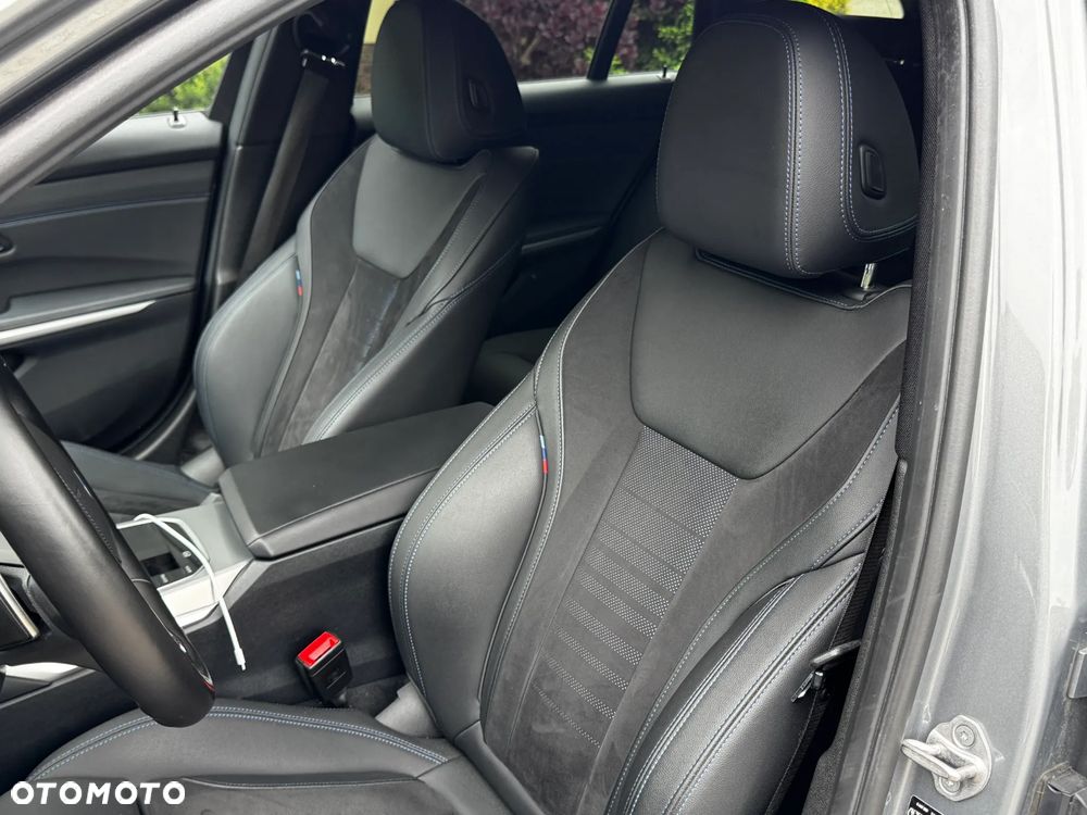 BMW Seria 3 320d xDrive MHEV M Sport sport - 20