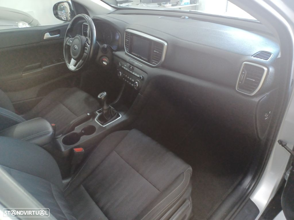 Kia Sportage 1.6 GDI ISG SX - 23