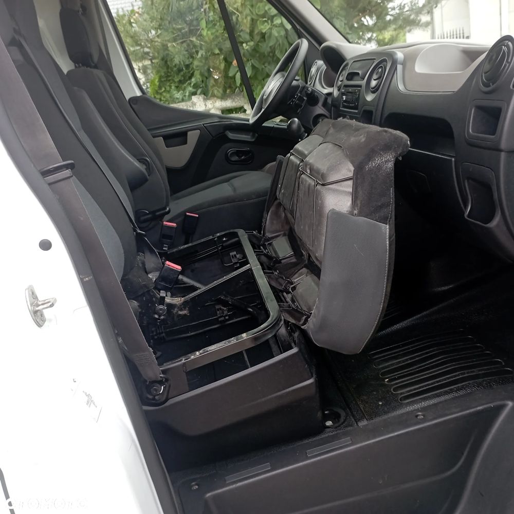 Renault Master - 16