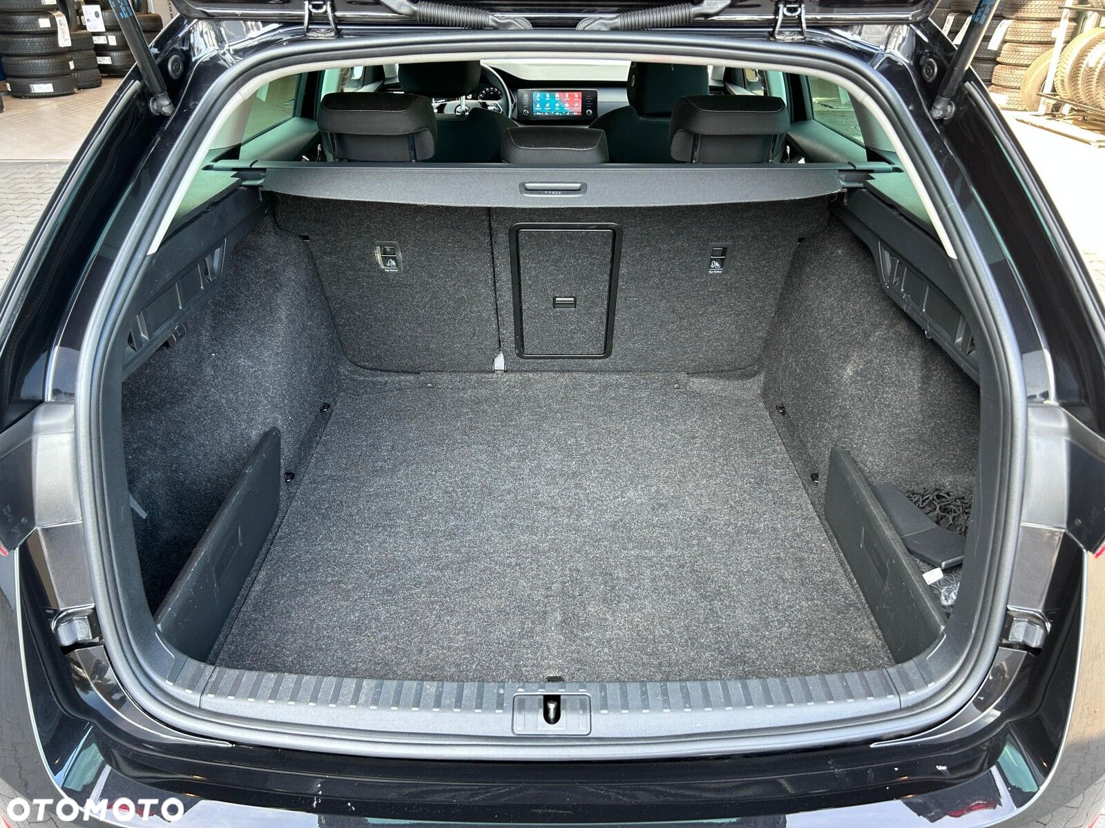 Skoda Octavia 1.5 TSI ACT Ambition - 11