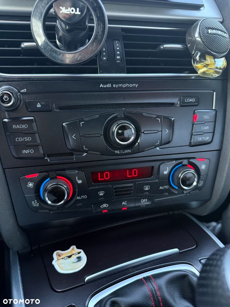 Audi A4 Limousine - 15