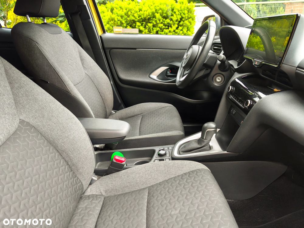 Toyota Yaris Cross - 15