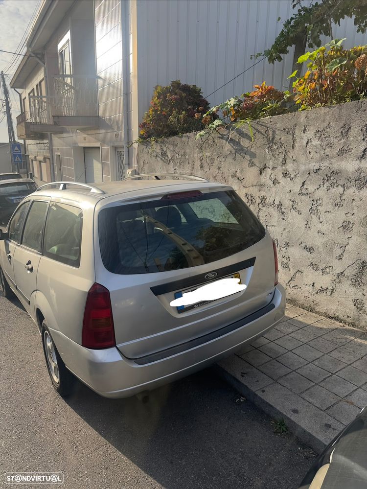 Ford Focus 1.4 Trend - 2