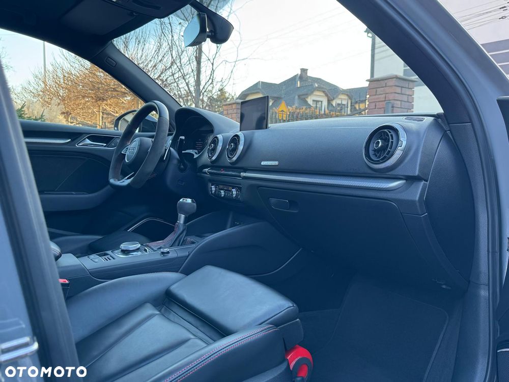 Audi RS3 Limousine 2.5 TFSI Quattro S tronic - 10