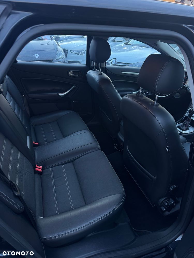 Ford Mondeo - 18