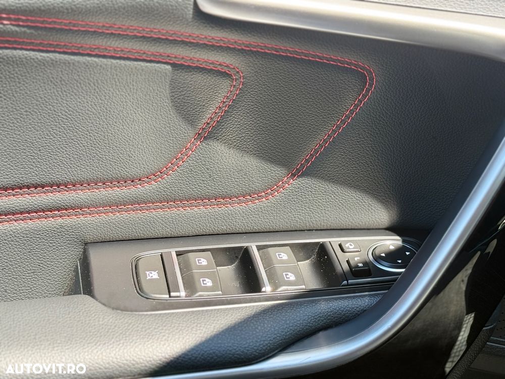 Kia Ceed - 16