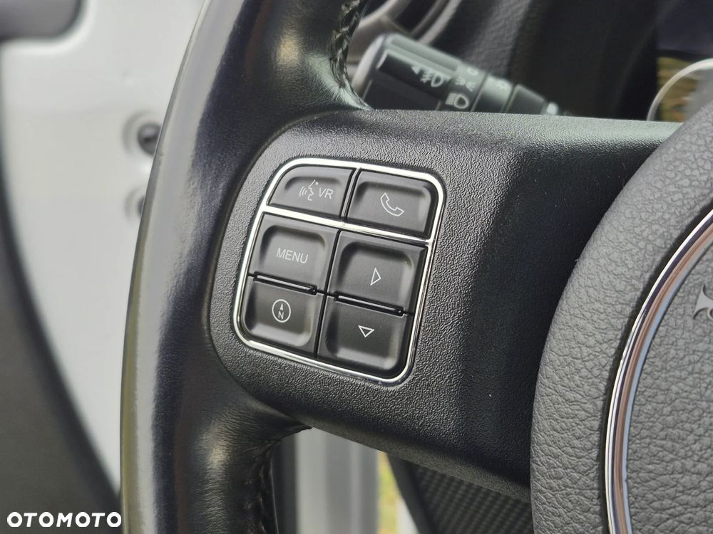 Jeep Wrangler - 26