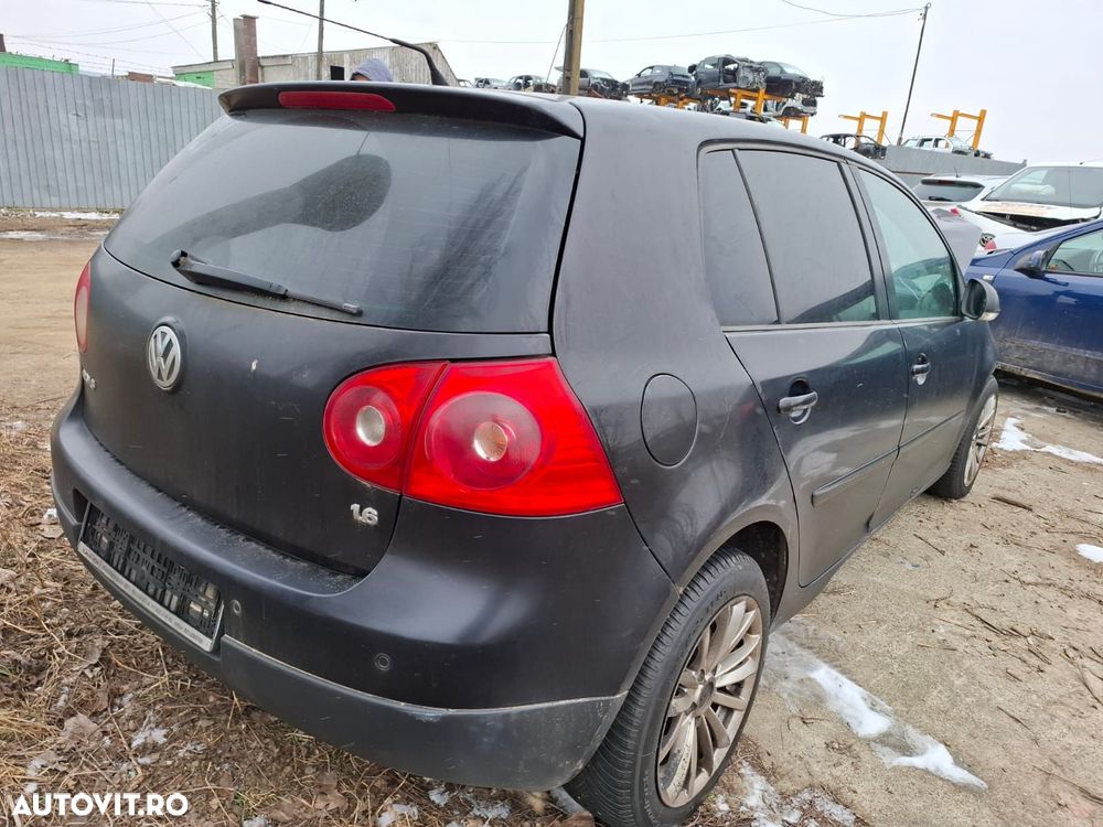 Electroventilator 1K0121207T    1.6 fsi BSE Volkswagen VW Golf 5 [200 - 4