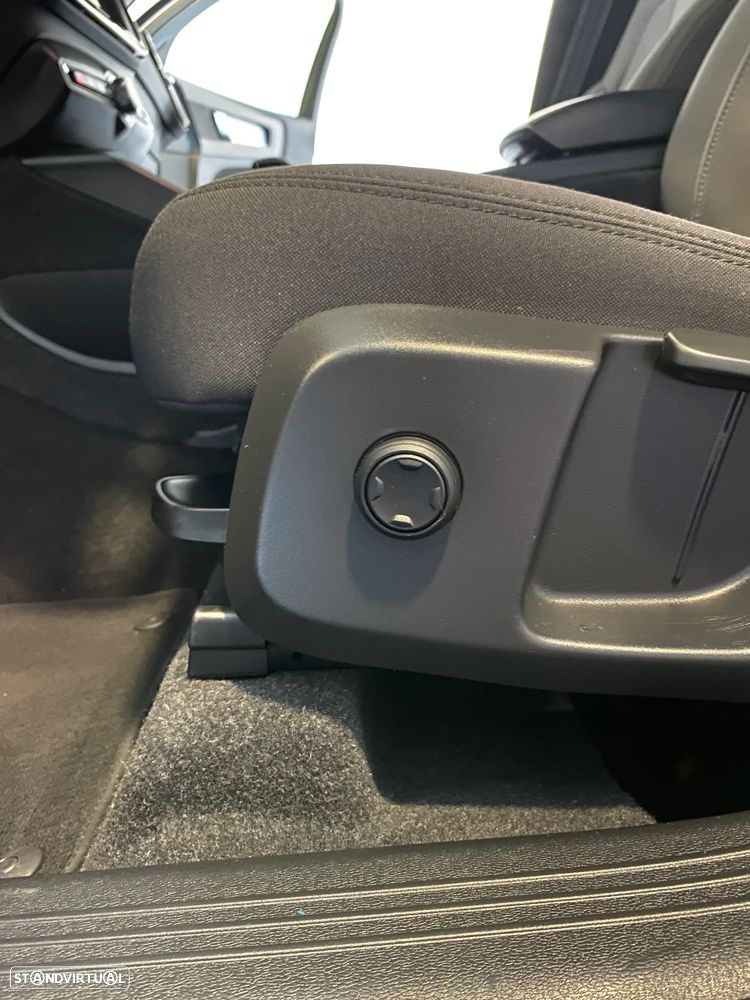 Volvo XC 40 1.5 T4 PHEV Inscription Expression - 28