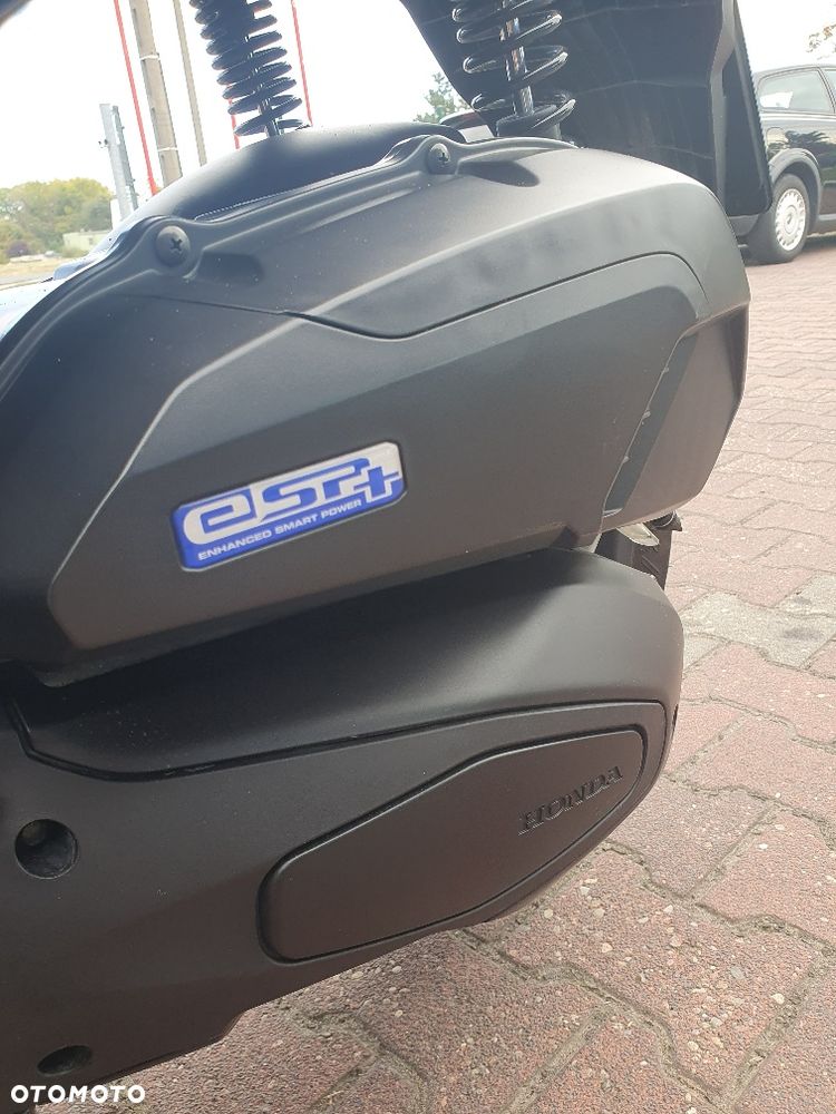 Honda NSS - 31