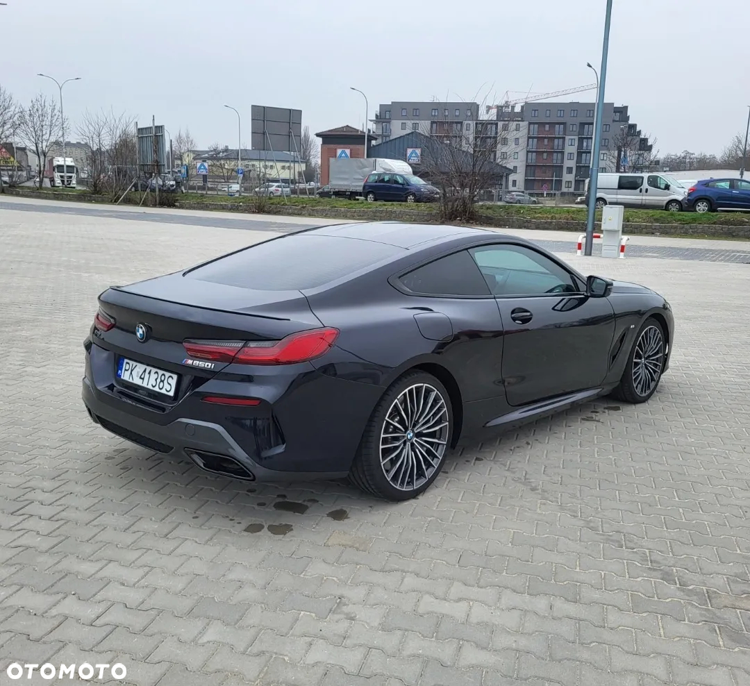 BMW Seria 8 M850i xDrive - 9