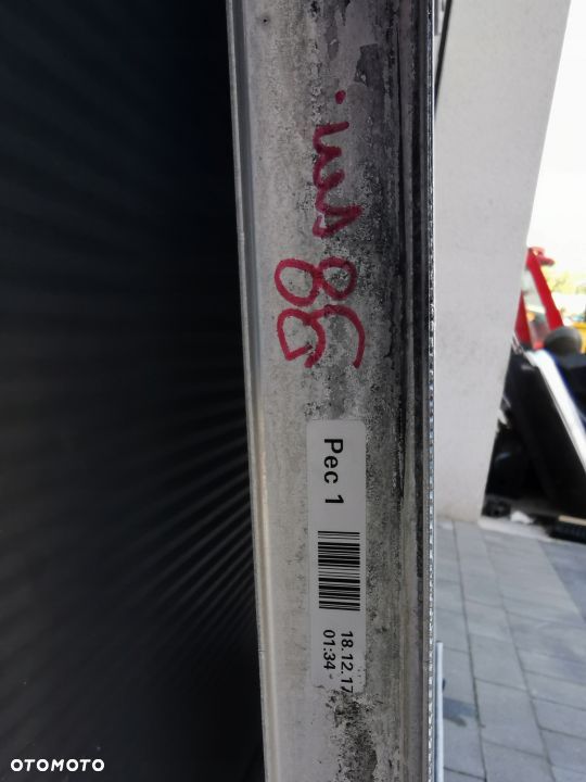 CHŁODNICA WODY MAN TGX LIFT 98CM - 3