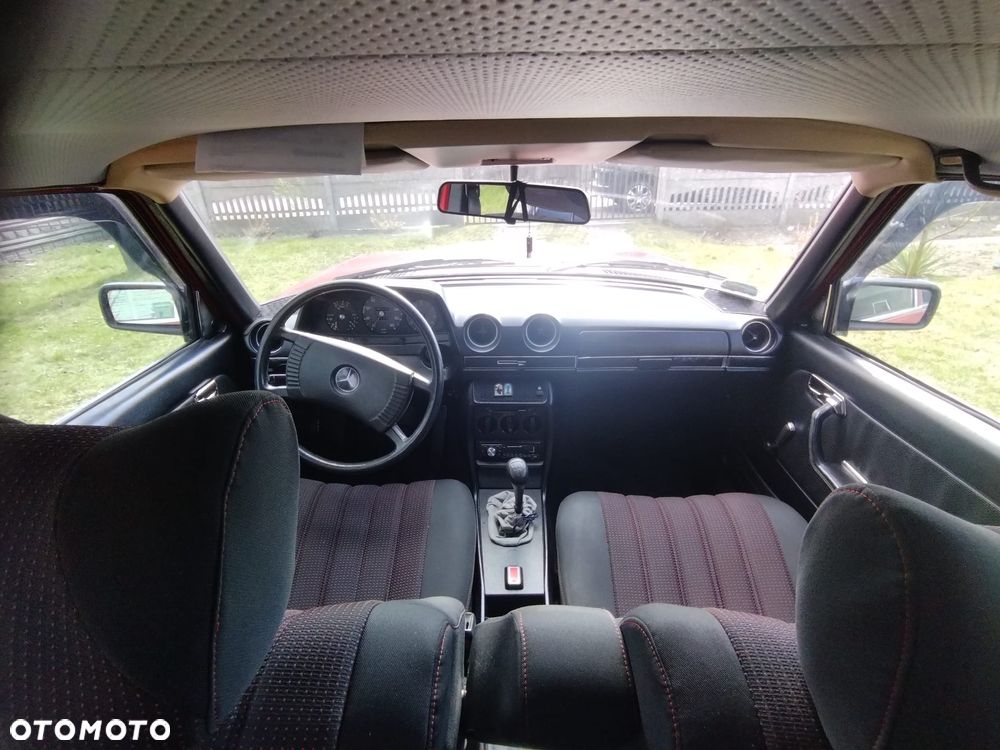 Mercedes-Benz W123 - 6