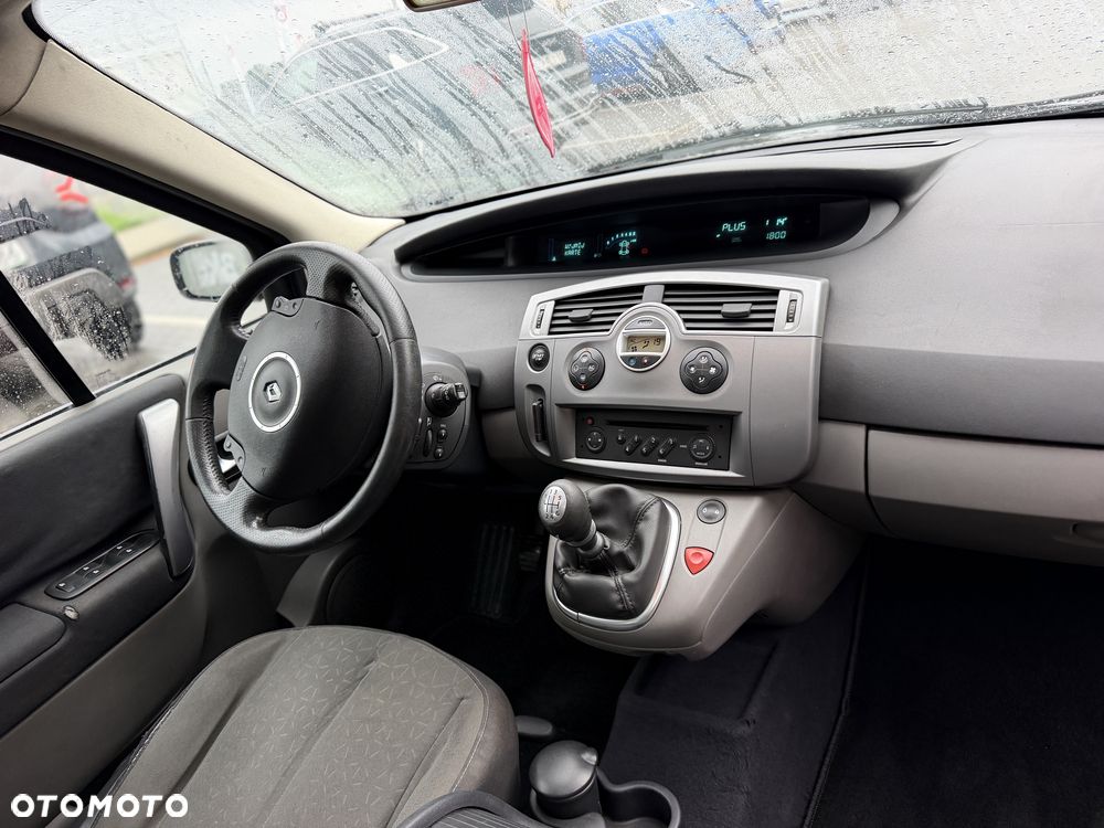 Renault Scenic - 7