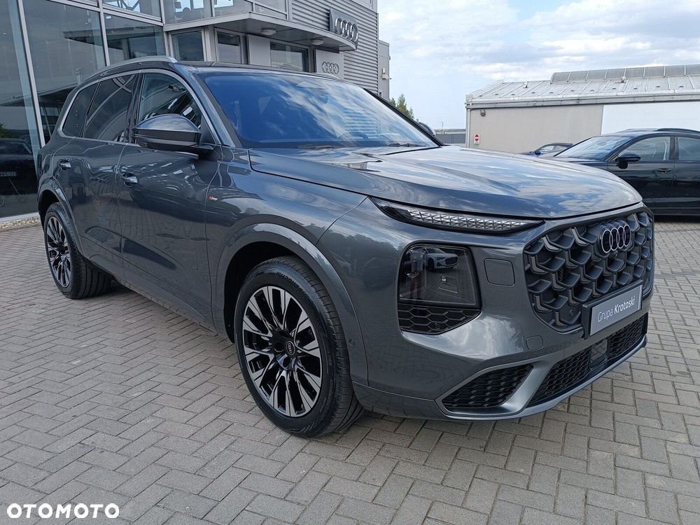Audi Q7 - 10