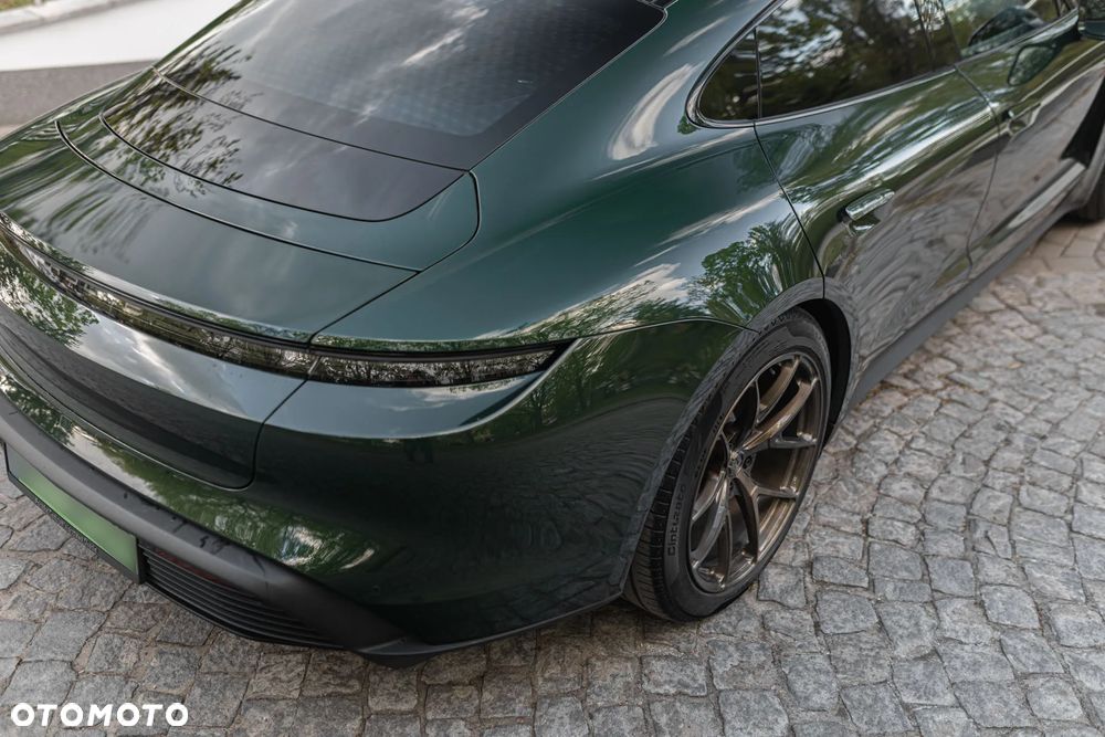 Porsche Taycan 105kWh 4S Performance Plus - 14