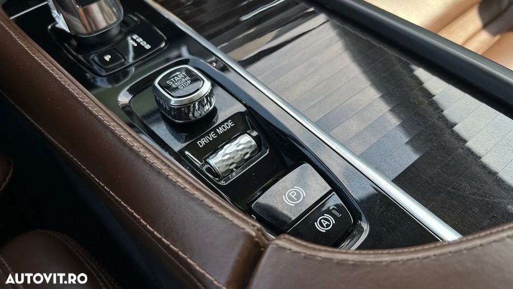 Volvo XC 90 T8 AWD Twin Engine Geartronic Inscription - 18