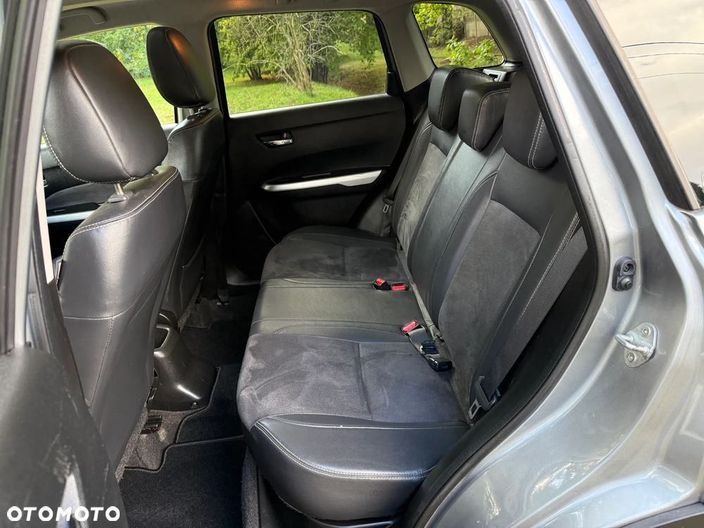 Suzuki Vitara 1.6 Premium 4WD - 19