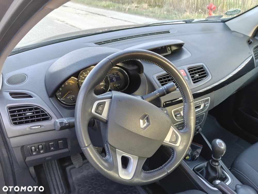 Renault Fluence 1.5 dCi Privilege - 16