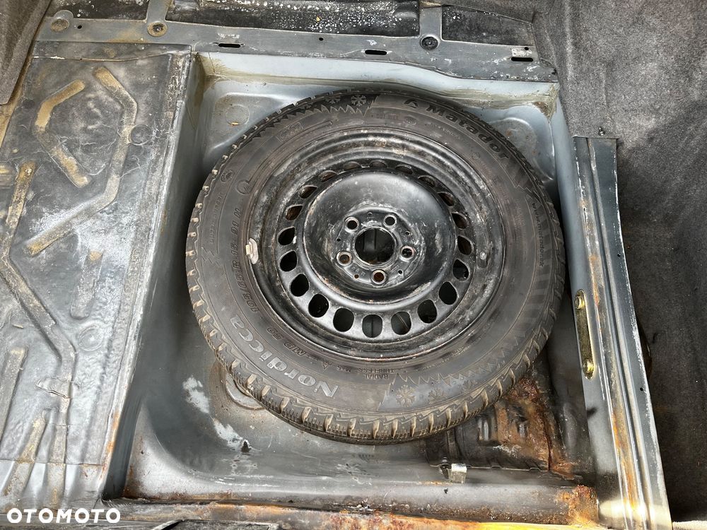 Mercedes-Benz Klasa E 250 T Diesel - 22