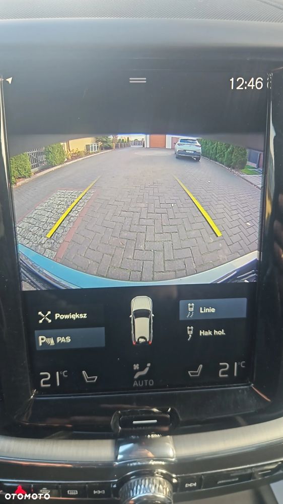 Volvo XC 60 D4 Geartronic Momentum Pro - 32