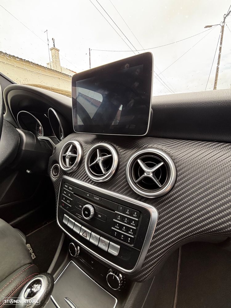 Mercedes-Benz A 160 d AMG Line - 4