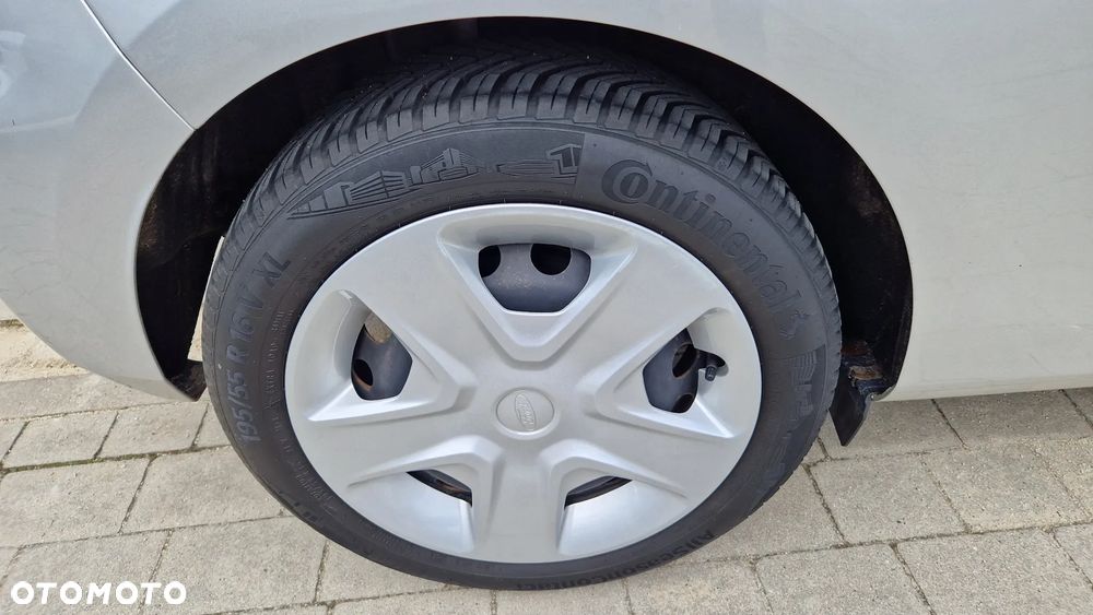 Ford Fiesta - 17