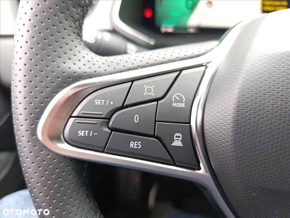 Renault Symbioz - 18